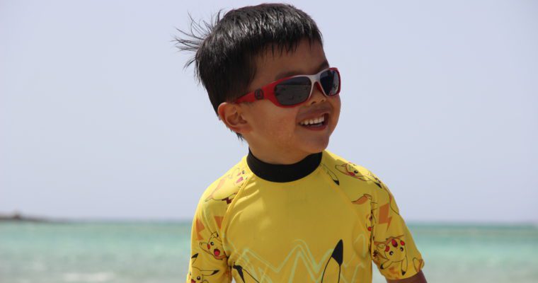 在希臘沐浴陽光，2017